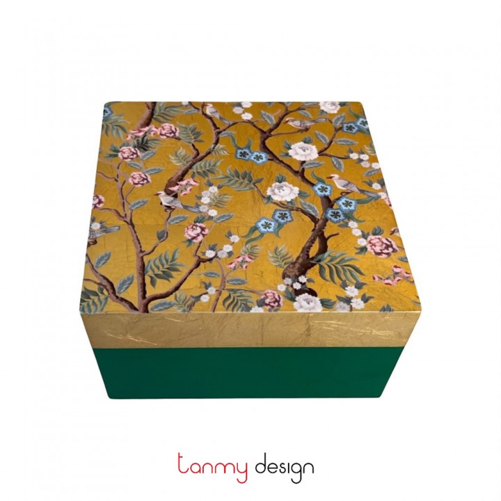 Green square lacquer box  14x14 cm